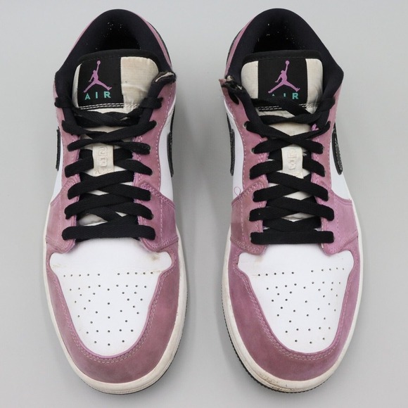 Air Jordan 1 Low SE Men's Size 9.5 Light Purple Violet, Black CK3022-503 - Picture 2 of 10